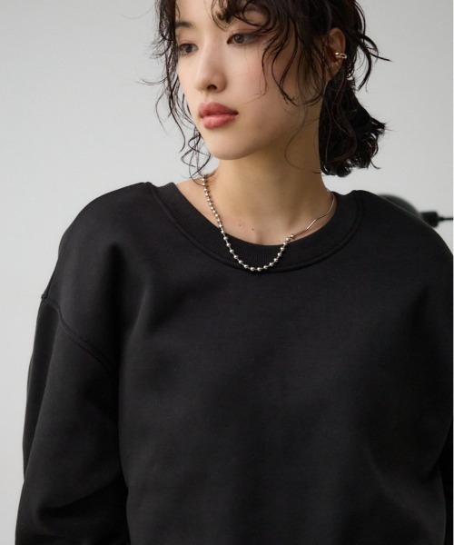AZUL by moussy(アズールバイマウジー)の「ルーズスウェットトップス(スウェット・レディース・ブラック/アイボリー/グレー・FREE)」の1枚目の写真
