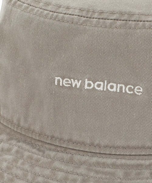New Balance リバーシブル コットン バケットハット WH NEW BALANCE（ニューバランス）の「NBバケットハット（ハット