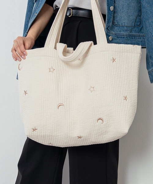 MKD.ZAKKA(エムケーディーザッカ)の「ヌビトートバッグ(トートバッグ・レディース・グレー/アイボリー/チャコール/ベージュ・FREE)」の2枚目の写真