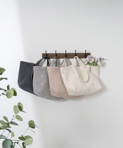 MKD.ZAKKA(エムケーディーザッカ)の「ヌビトートバッグ(トートバッグ・レディース・グレー/アイボリー/チャコール/ベージュ・FREE)」の13枚目の写真