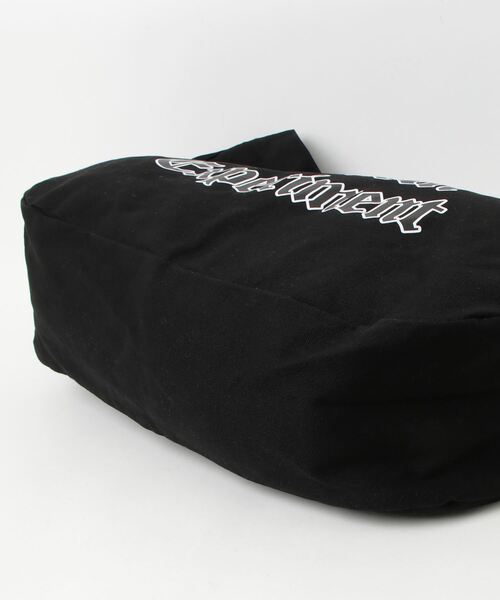 uniform experiment（ユニフォームエクスペリメント）の「ショルダーバッグ（ショルダーバッグ・メンズ・ブラック・FREE）」の3枚目の写真