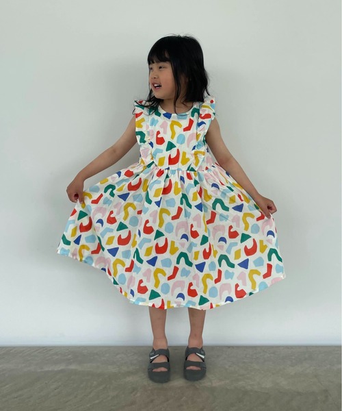 TARKER（ターカー）の「幾何学柄ワンピース（ワンピース・キッズ・オフホワイト/ブラック・80/90/100/110/120/130）」の10枚目の写真