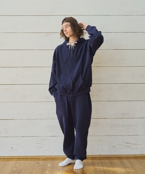 セール】スモールロゴスウェットパンツセットアップ（スウェット