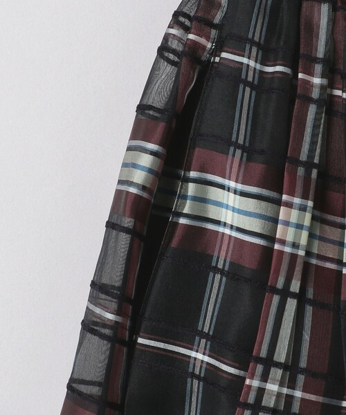UNITED ARROWS(ユナイテッドアローズ)の「シアー チェック ラップスカート(スカート・レディース・その他1・36/38)」の12枚目の写真
