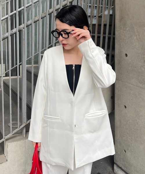 Narcissus（ナルシス）の「ノーカラージャケット　オケージョン　セットアップ（ノーカラージャケット・レディース・ホワイト/ブラック・FREE）」の22枚目の写真