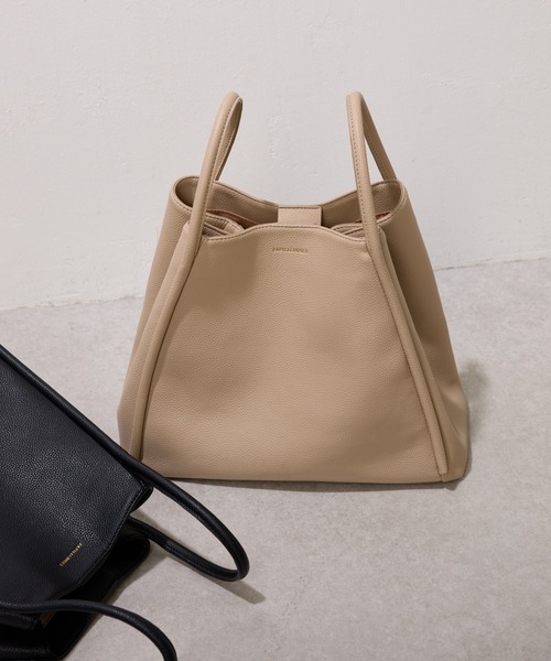 COLLAGE GALLARDAGALANTE（コラージュガリャルダガランテ）の「2WAYラージトート（トートバッグ・レディース・ベージュ/ブラック・FREE）」の5枚目の写真