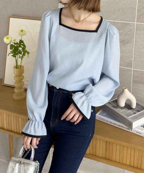 CLEAR BASIC（クリアベーシック）の「配色キャンディースリーブ長袖ブラウス [上品 オフィスカジュアル 着回し抜群 大人]≪再入荷≫（シャツ/ブラウス・レディース・アイボリー/ブルーグレー/ブラック・F）」の3枚目の写真