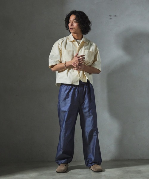 JOURNAL STANDARD relume(ジャーナルスタンダード レリューム)の「【ZOZO限定】TWILL クロップドS/S(シャツ/ブラウス・メンズ・チャコール/ブラック/カーキ/アイボリー・XS/S/M/L/XL)」の5枚目の写真