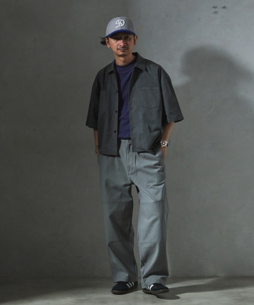 JOURNAL STANDARD relume(ジャーナルスタンダード レリューム)の「【ZOZO限定】TWILL クロップドS/S(シャツ/ブラウス・メンズ・チャコール/ブラック/カーキ/アイボリー・XS/S/M/L/XL)」の6枚目の写真