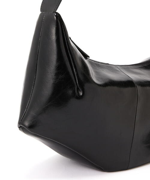 美品 Archivepke アーカイブエプク ショルダーバッグ 黒 ナイロン Archivepke 最大51%☆9/29迄 アーカイブエプク ショルダーバッグ