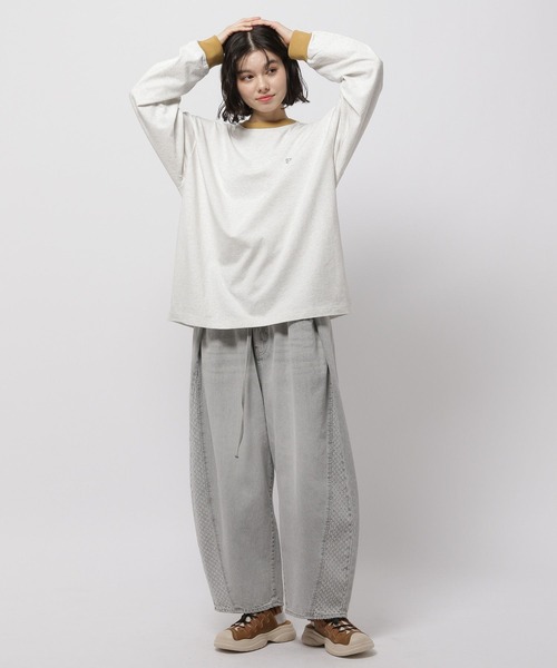 niko and...(ニコアンド)の「【OLD SMITH×WHATNOT】コラボ ロングスリーブTシャツ(Tシャツ/カットソー・メンズ・チャコール/ライトグレー・LARGE/MEDIUM)」の11枚目の写真