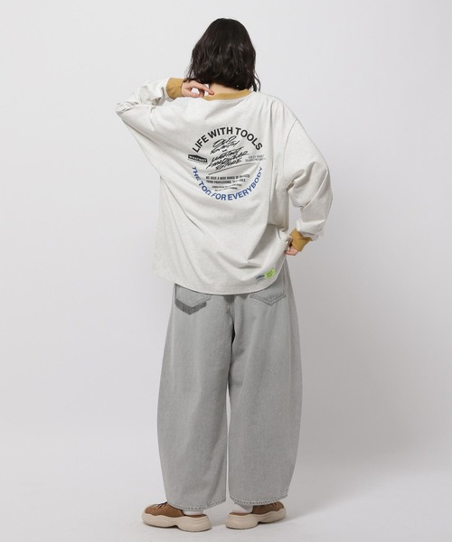 niko and...(ニコアンド)の「【OLD SMITH×WHATNOT】コラボ ロングスリーブTシャツ(Tシャツ/カットソー・メンズ・チャコール/ライトグレー・LARGE/MEDIUM)」の12枚目の写真