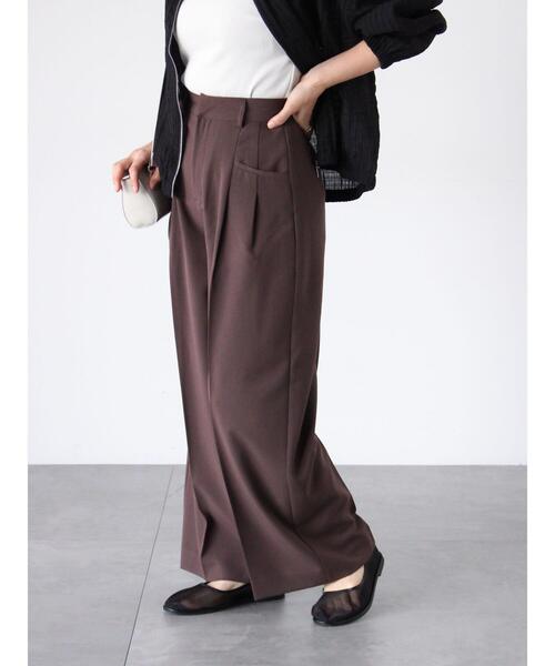 Lugnoncure（ルノンキュール）の「タックワイドパンツ《2025spring catalog item》（その他パンツ・レディース・ネイビー/グレー/ブラウン・F）」の2枚目の写真