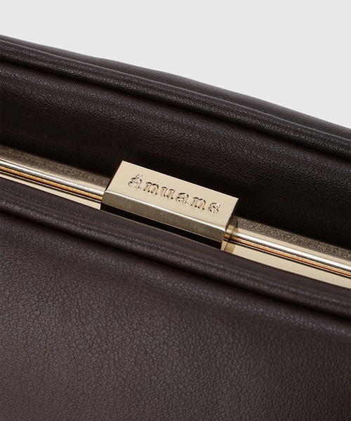 クラスプラウンドショルダー（ボストンバッグ）｜anuans（アニュアンス