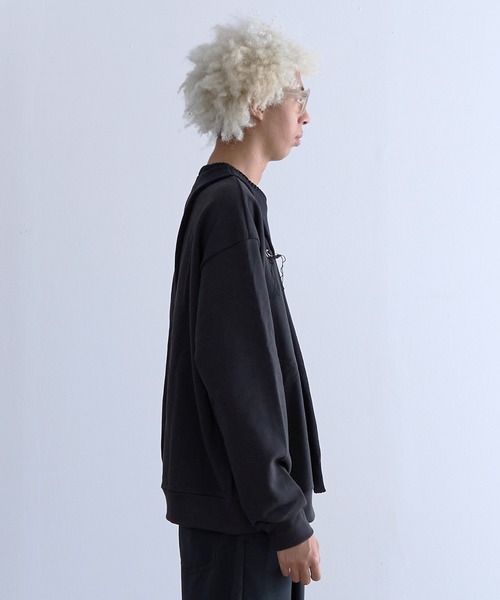 DISCOVERED（ディスカバード）の「DISCOVERED MIX KNIT CUTSEWN（スウェット・メンズ・グレー/ブラック・1/3）」の8枚目の写真