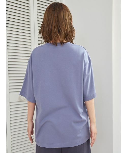 gelato pique(ジェラートピケ)の「【UNISEX】ワンポイントTシャツ(Tシャツ/カットソー・レディース・ブルー/アイボリー/ピンク・S-M/M-L)」の5枚目の写真