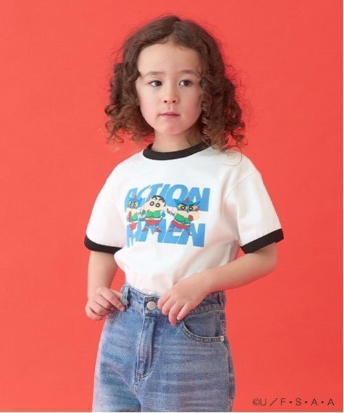 b・ROOM（ビールーム）の「【クレヨンしんちゃん】【カイテキ天竺】リンガーTシャツ（Tシャツ/カットソー・キッズ・マスタード/レッド/ブラック・100cm/110cm/120cm/130cm/140cm）」の2枚目の写真