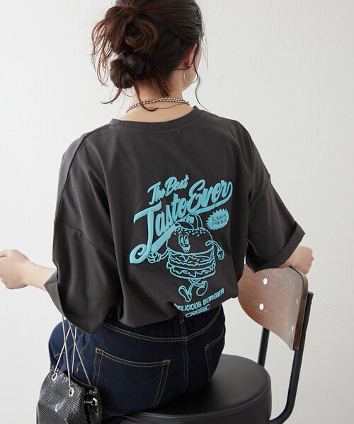 continuer de NICE CLAUP(コンティニューデナイスクラップ)の「ハンバーガーBOY発泡プリントT(Tシャツ/カットソー・レディース・オフホワイト/オートミール/スミクロ/ピンク・FREE)」の13枚目の写真