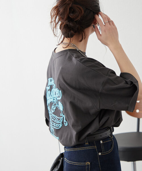 continuer de NICE CLAUP(コンティニューデナイスクラップ)の「ハンバーガーBOY発泡プリントT(Tシャツ/カットソー・レディース・オフホワイト/オートミール/スミクロ/ピンク・FREE)」の15枚目の写真