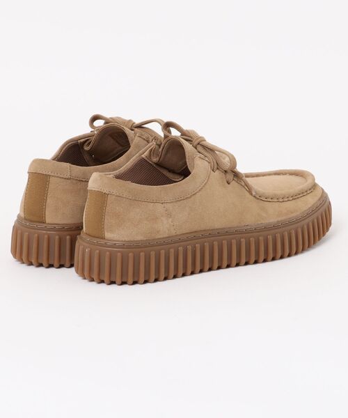 Clarks(クラークス)の「【clarks】 TORHILL LO(モカシン/デッキシューズ・メンズ・ダークベージュ・25.0cm/25.5cm/26.0cm/26.5cm/27.0cm)」の2枚目の写真