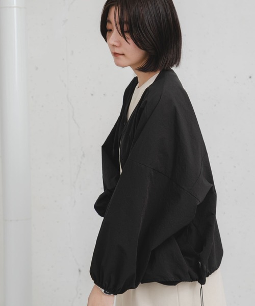 EKAL（エカル）の「『吸水速乾/軽量』DotAir CARDIGAN（カーディガン/ボレロ・レディース・ブラック/チャコールグレー・ONE）」の6枚目の写真