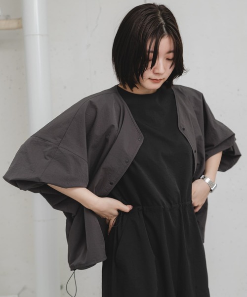 EKAL（エカル）の「『吸水速乾/軽量』DotAir CARDIGAN（カーディガン/ボレロ・レディース・ブラック/チャコールグレー・ONE）」の13枚目の写真