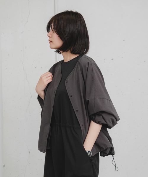 EKAL（エカル）の「『吸水速乾/軽量』DotAir CARDIGAN（カーディガン/ボレロ・レディース・ブラック/チャコールグレー・ONE）」の15枚目の写真