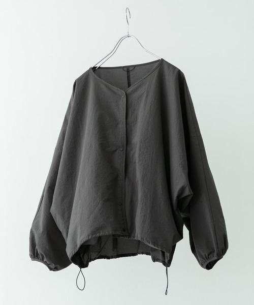 EKAL（エカル）の「『吸水速乾/軽量』DotAir CARDIGAN（カーディガン/ボレロ・レディース・ブラック/チャコールグレー・ONE）」の19枚目の写真