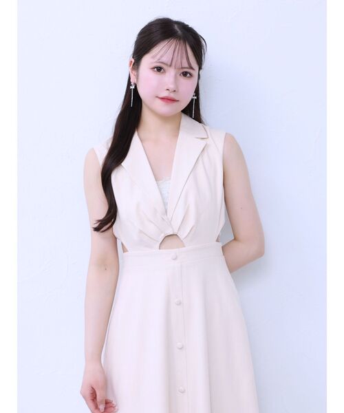 EATME(イートミー)の「テーラードカラーカットアウトワンピース(ワンピース・レディース・グリーン/イエロー/アイボリー・MEDIUM/SMALL)」の9枚目の写真