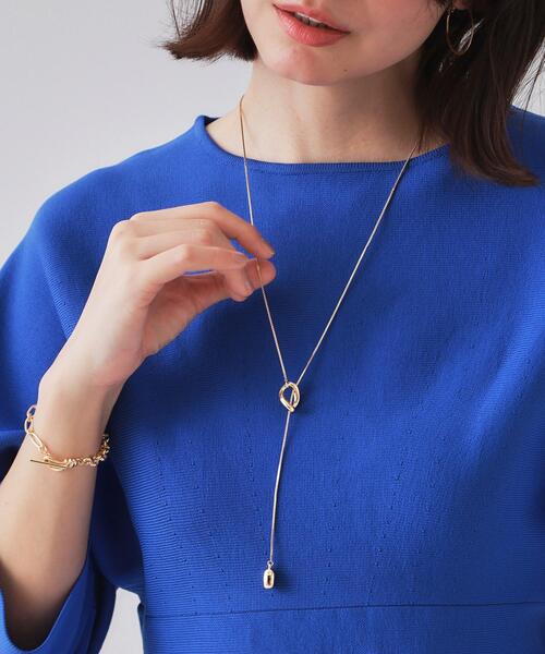 OPAQUE.CLIP(オペークドットクリップ)の「Y字リングスライドネックレス(ネックレス・レディース・シルバー/ゴールド・00)」の2枚目の写真