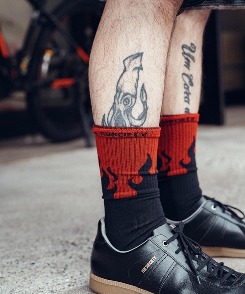 Subciety（サブサエティ）の「Fire socks（ソックス/靴下・メンズ・レッド/ホワイト・FREE）」の2枚目の写真