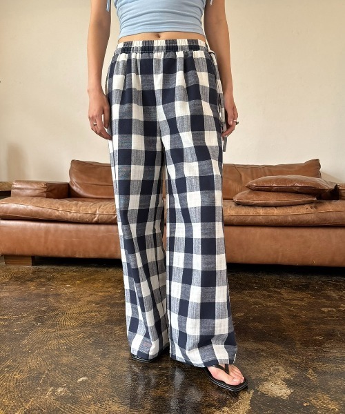 FUULLY STUDIO（フーリィーステューディオ）の「チェックタックイージーパンツ（その他パンツ・レディース・ネイビー/ブラック・FREE）」の7枚目の写真