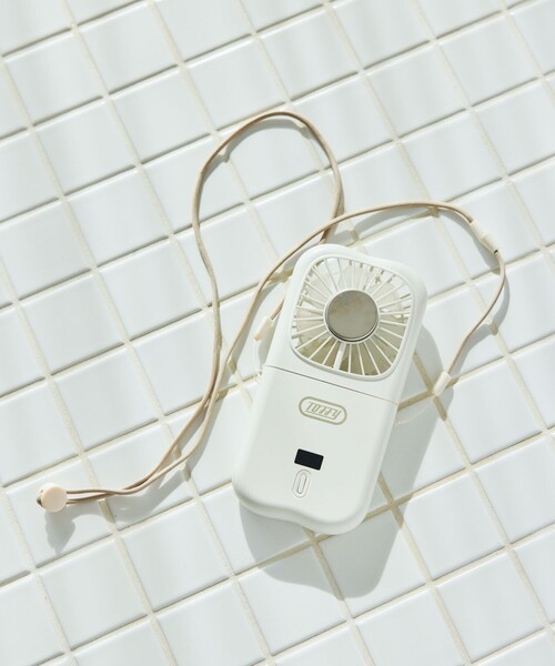 Toffy（トフィー）の「Toffy/トフィー 折りたたみひんやりファン（生活家電・レディース・ブルーグリーン/ホワイト・ONE SIZE）」の5枚目の写真