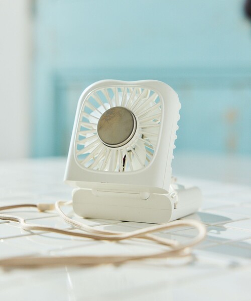 Toffy（トフィー）の「Toffy/トフィー 折りたたみひんやりファン（生活家電・レディース・ブルーグリーン/ホワイト・ONE SIZE）」の6枚目の写真