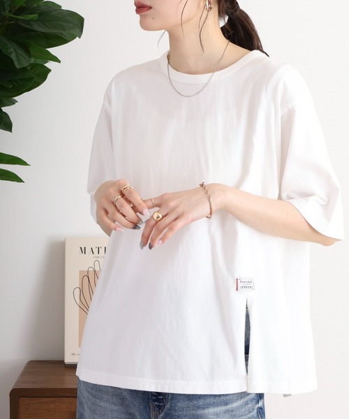 Emago（イマゴ）の「EMAGO ビスネーム付きロゴ刺繍Ｔシャツ（Tシャツ/カットソー・レディース・チャコールグレー/レッド/ホワイト・FREE）」の22枚目の写真