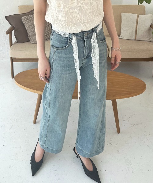 Rejoule(リジュール)の「レースベルト付き ハイウエストワイドデニムパンツ(デニムパンツ・レディース・ライトブルー・S/M)」の4枚目の写真