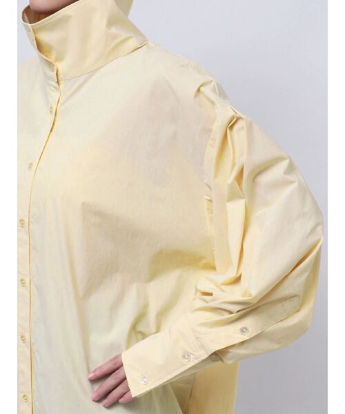 ELENDEEK（エレンディーク）の「ラッシュガードシャツブルゾン【撥水/UVカット】（ブルゾン・レディース・オフホワイト/イエロー/ブラック・FREE）」の16枚目の写真