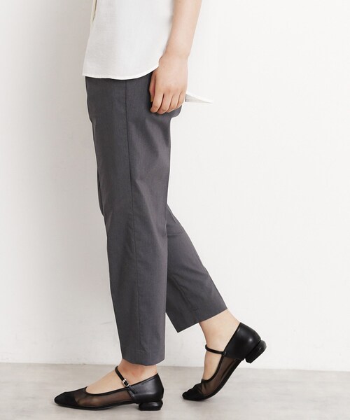 THE SHOP TK （ザ ショップ ティーケー ）の「【XS-XLサイズ/美シルエット】ハイパーストレッチテーパードパンツ/接触冷感/洗える（その他パンツ・レディース・ベージュ/ブルー系その他/ブラック/グレー・10/11/12/13/14）」の8枚目の写真