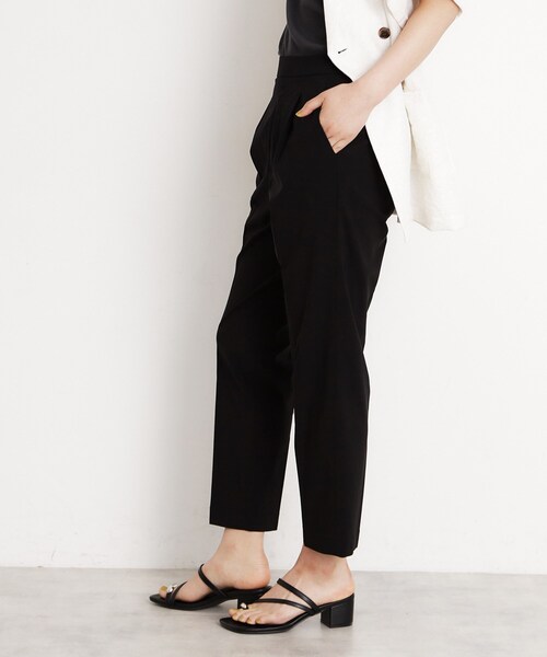 THE SHOP TK （ザ ショップ ティーケー ）の「【XS-XLサイズ/美シルエット】ハイパーストレッチテーパードパンツ/接触冷感/洗える（その他パンツ・レディース・ベージュ/ブルー系その他/ブラック/グレー・10/11/12/13/14）」の12枚目の写真