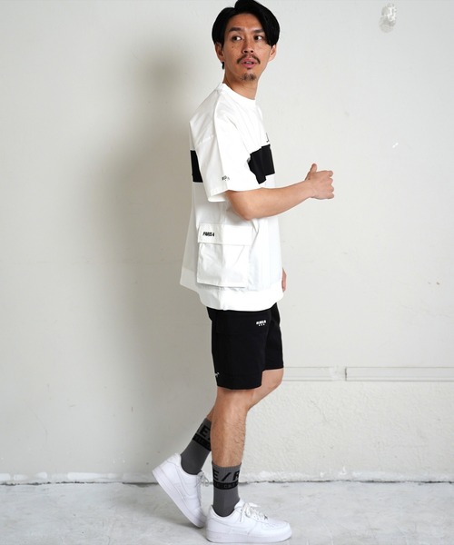 LUXE/R GOLF(ラグジュ ゴルフ)の「(RM)【LUXE/R GOLF】ストレッチ クロス パネル切り替え カーゴポケット プルオーバー 半袖 シャツ(Tシャツ/カットソー・メンズ・チャコールグレー/ブラック/ベージュ/オフホワイト・L/XL/M)」の21枚目の写真