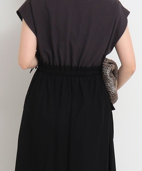 MICO COULIER（ミコクリエ）の「ソフト＆ドライタッチフライス ドッキングワンピース（ワンピース・レディース・ブラック/チャコールグレー・38）」の13枚目の写真