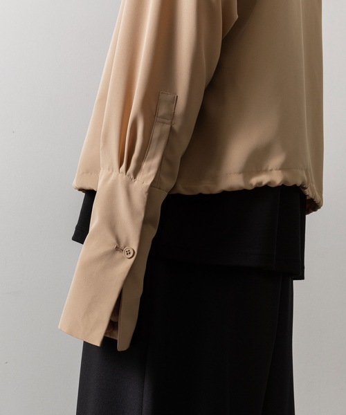 ato（アトウ）の「DOUBLE CUFFS HOOD ZIP SHIRT（Tシャツ/カットソー・メンズ・ベージュ/ブラック・46/48）」の12枚目の写真