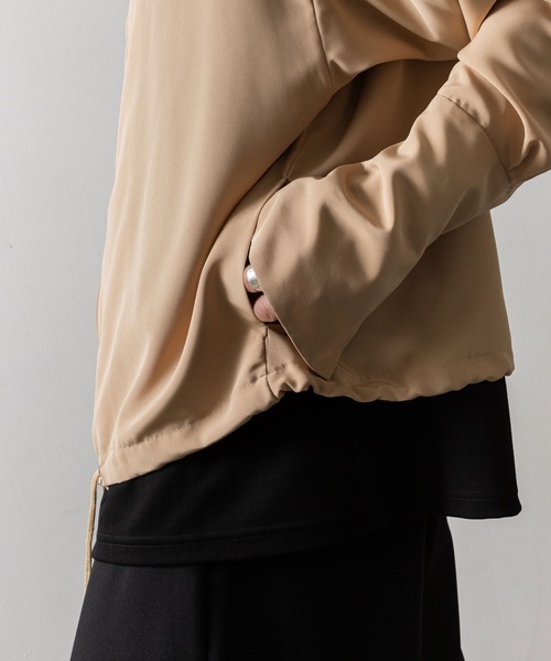 ato（アトウ）の「DOUBLE CUFFS HOOD ZIP SHIRT（Tシャツ/カットソー・メンズ・ベージュ/ブラック・46/48）」の16枚目の写真
