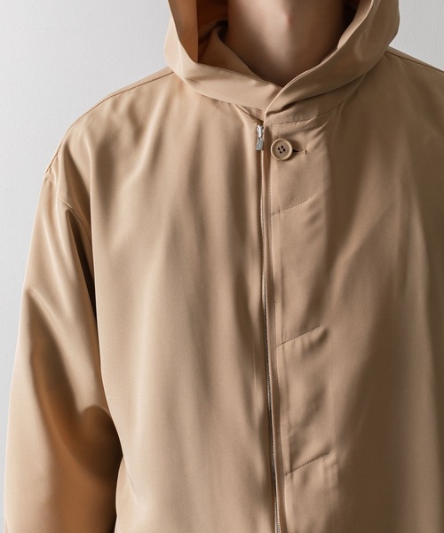 ato（アトウ）の「DOUBLE CUFFS HOOD ZIP SHIRT（Tシャツ/カットソー・メンズ・ベージュ/ブラック・46/48）」の7枚目の写真