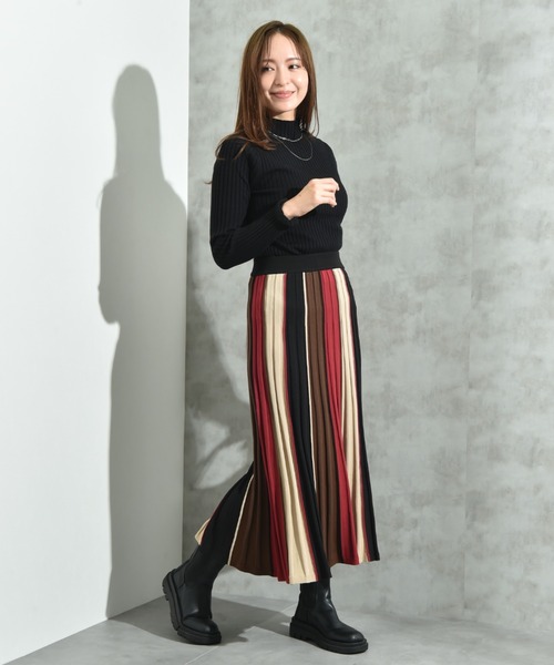 INTERPLANET（インタープラネット）の「配色カラーニットスカート（スカート・レディース・マスタード/ボルドー/ブラウン・FREE）」の14枚目の写真