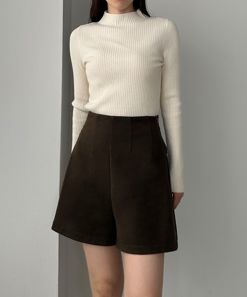 Louere(ルエレ)の「ウールライクハイウエストショートパンツ(その他パンツ・レディース・ブラック/グレー/ダークブラウン・X-LARGE/LARGE/MEDIUM/SMALL)」の15枚目の写真