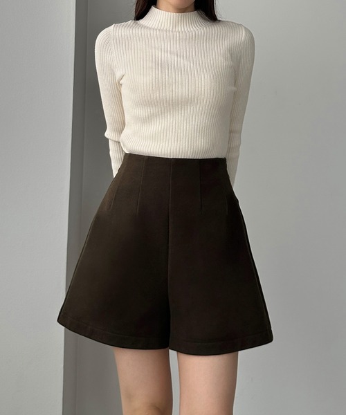 Louere(ルエレ)の「ウールライクハイウエストショートパンツ(その他パンツ・レディース・ブラック/グレー/ダークブラウン・X-LARGE/LARGE/MEDIUM/SMALL)」の16枚目の写真