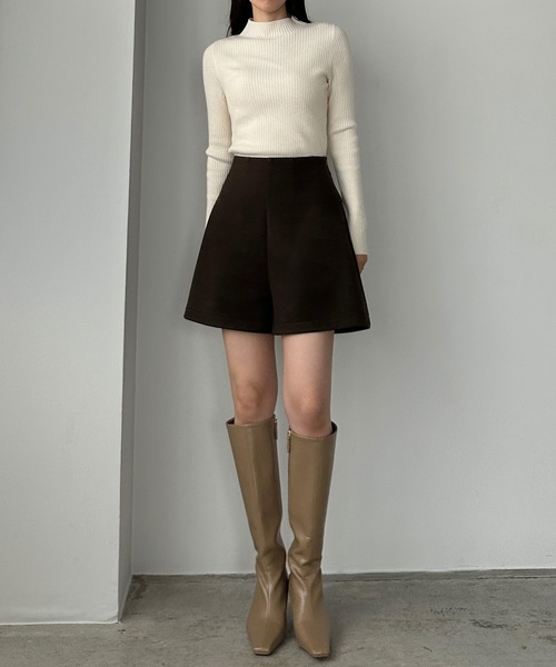 Louere(ルエレ)の「ウールライクハイウエストショートパンツ(その他パンツ・レディース・ブラック/グレー/ダークブラウン・X-LARGE/LARGE/MEDIUM/SMALL)」の19枚目の写真