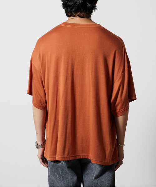 superNova.（スーパーノヴァ）の「superNova. / スーパーノヴァ Big Tee-Lyocell Knit ニットトップス 秋服 冬服（ニット/セーター・メンズ・ブラック/ホワイト/テラコッタ/マスタード・S/M）」の14枚目の写真