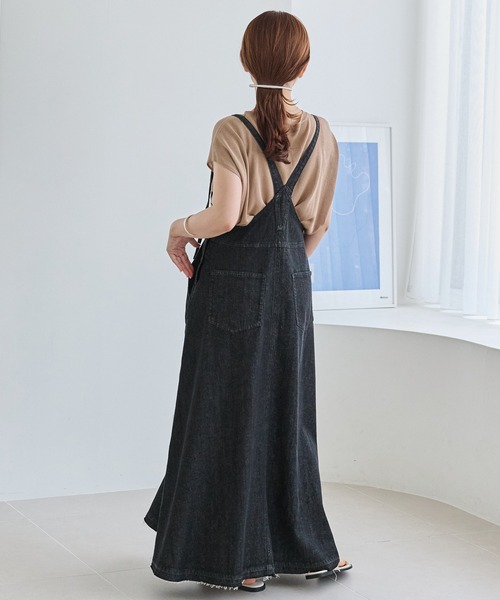LAVEANGE（ラビアンジェ）の「デニムジャンパースカート（ジャンパースカート・レディース・ブラック/ブルー・5L/4L/3L/LL/M）」の6枚目の写真